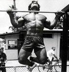 Franco_Columbo_pull-up.jpg
