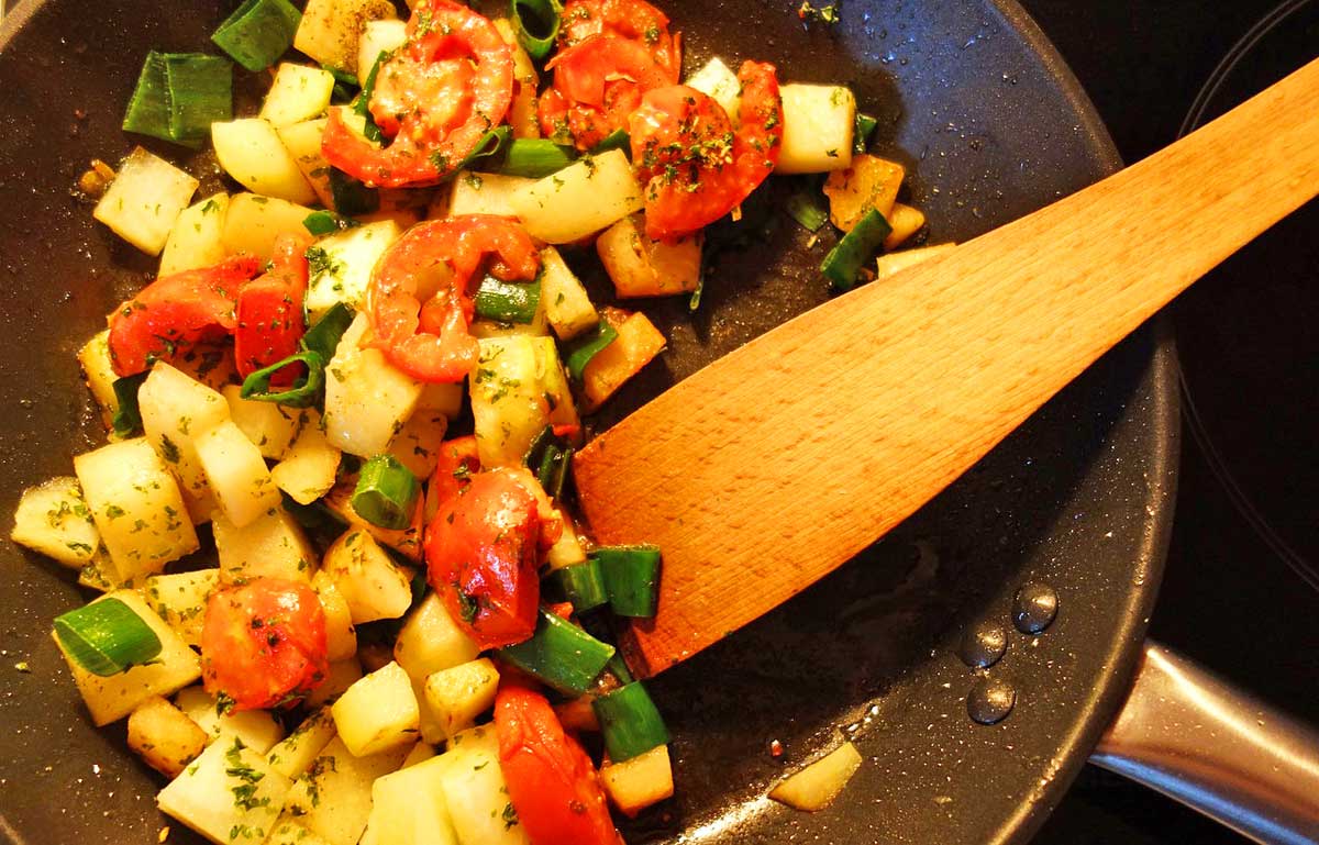 Einfache und schnelle Fitness-Gerichte für Pfanne und Wok – So wird's lecker
