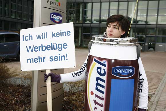 Der goldene Windbeutel für “Actimel” von Danone