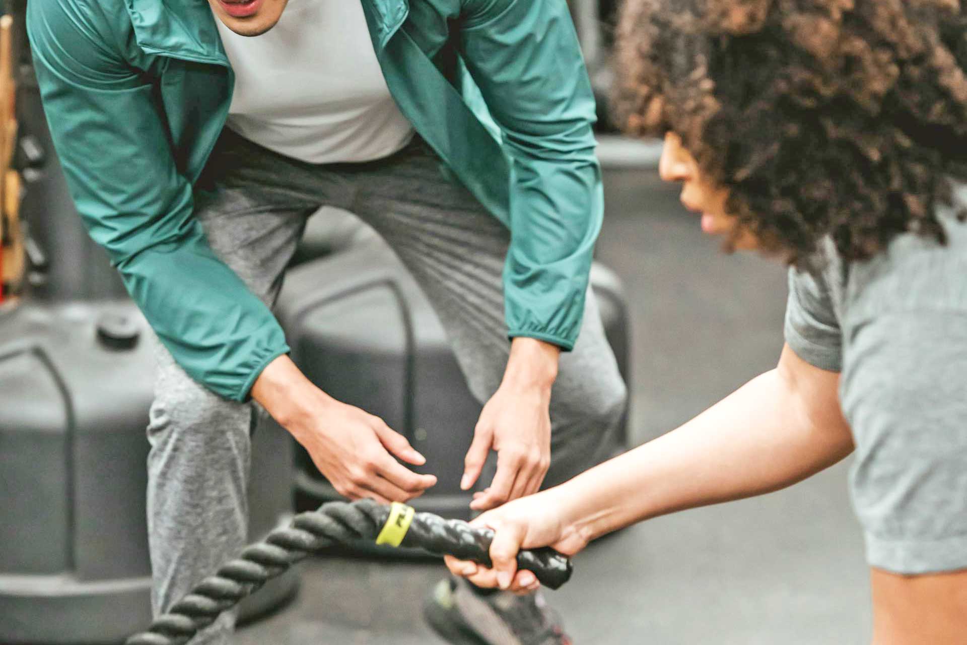 Cannabis & Trainer: Warum Fitnessstudios den Umgang mit Abhängigkeit nie gelernt haben