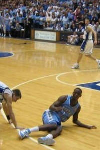 5 Basketball Stretches To Perform To Prevent Injury