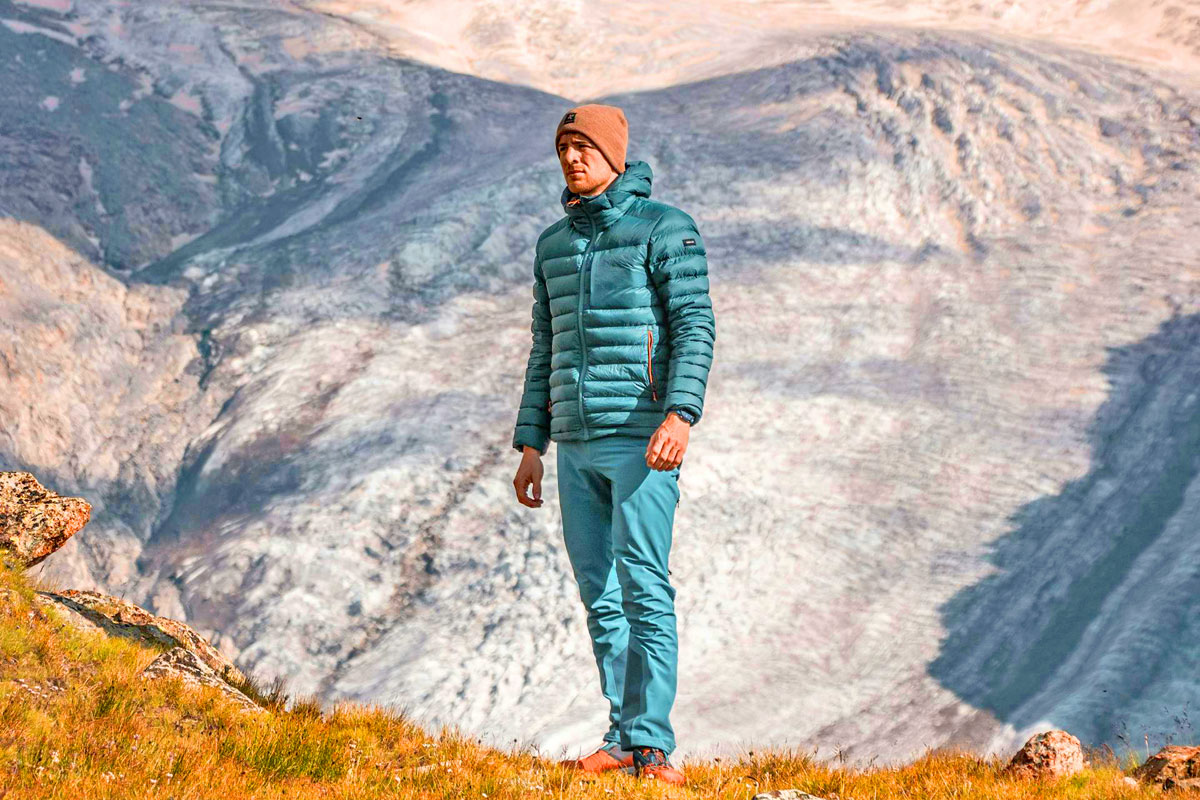 Winter Home Workouts: Why Indoor Training Beats Naive Heroics in a Snowstorm