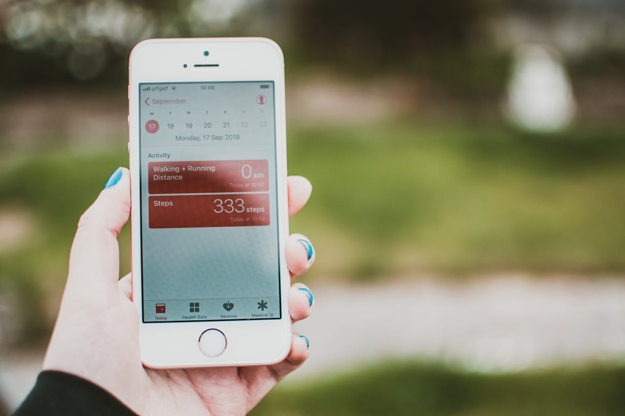 Gesundheit aus der Cloud: Warum KI unsere Fitness versteht – aber noch nicht in Deutschland