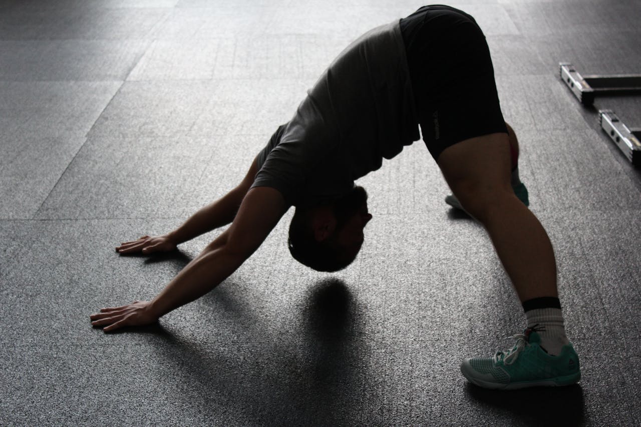 What Is Active-Isolated Stretching (AI)? Benefits and Techniques Explained