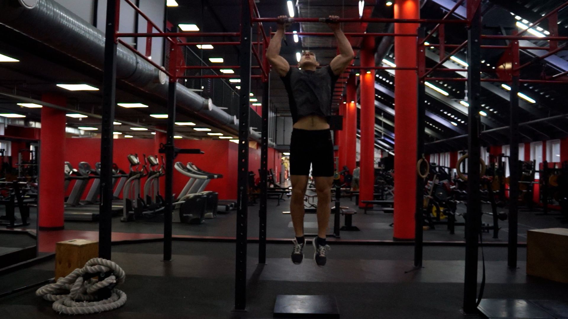 Jumping Pull-Ups