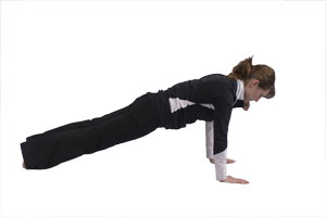 Plank with Alternating Leg Lift