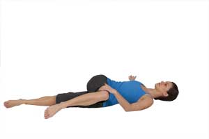 Crossover Glute Stretch